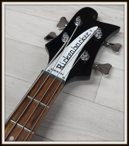 Rickenbacker 4030S Shortscale, Jetglo, Limited Run
